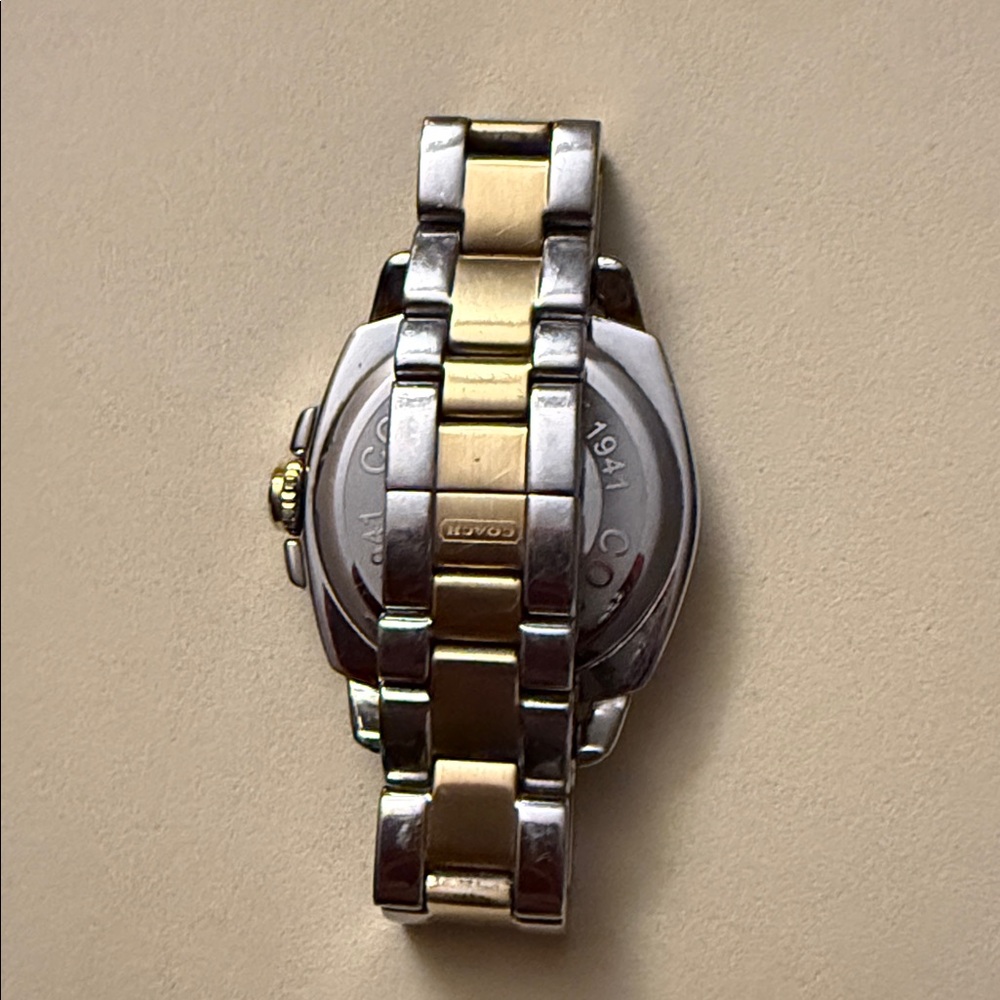 Coach Silver and Gold Tone Men's/Women’s (fitted) Watch - Picture 4 of 8